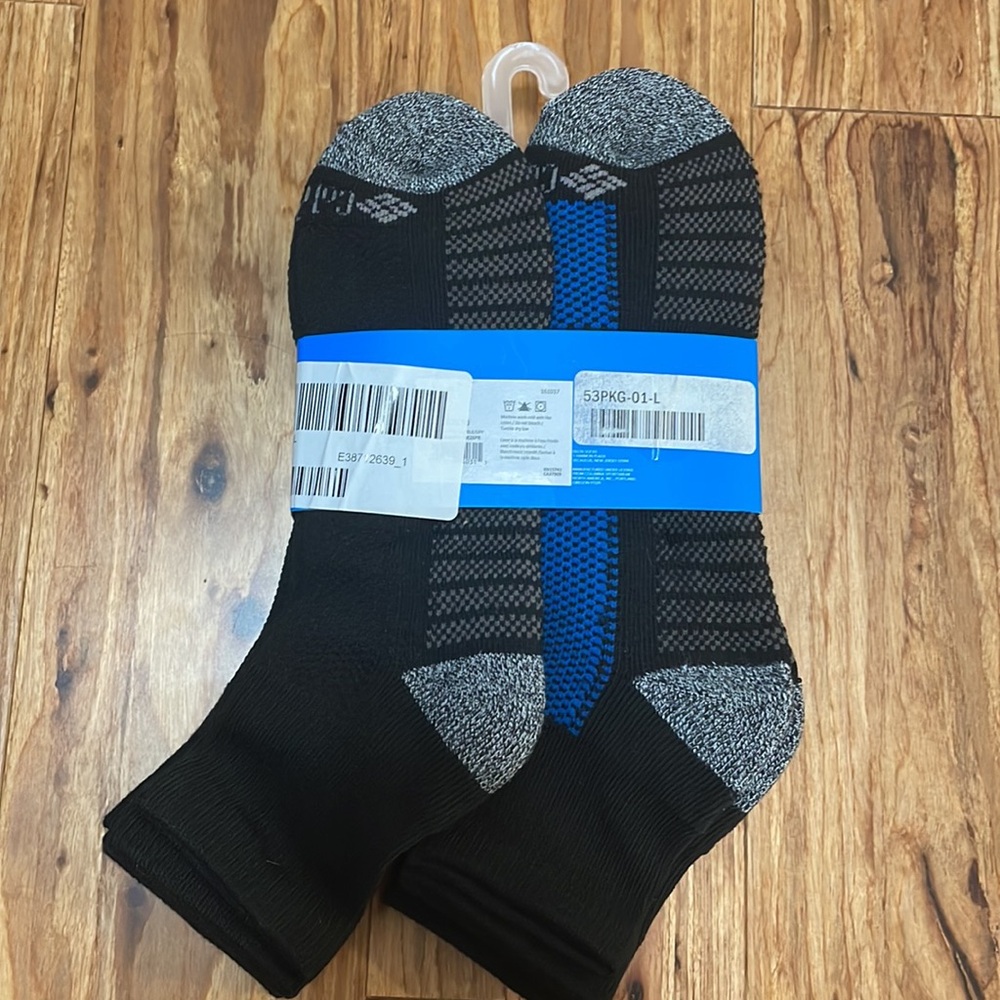 Columbia 6 Pairs Athletic Quarter Socks - Picture 5 of 6